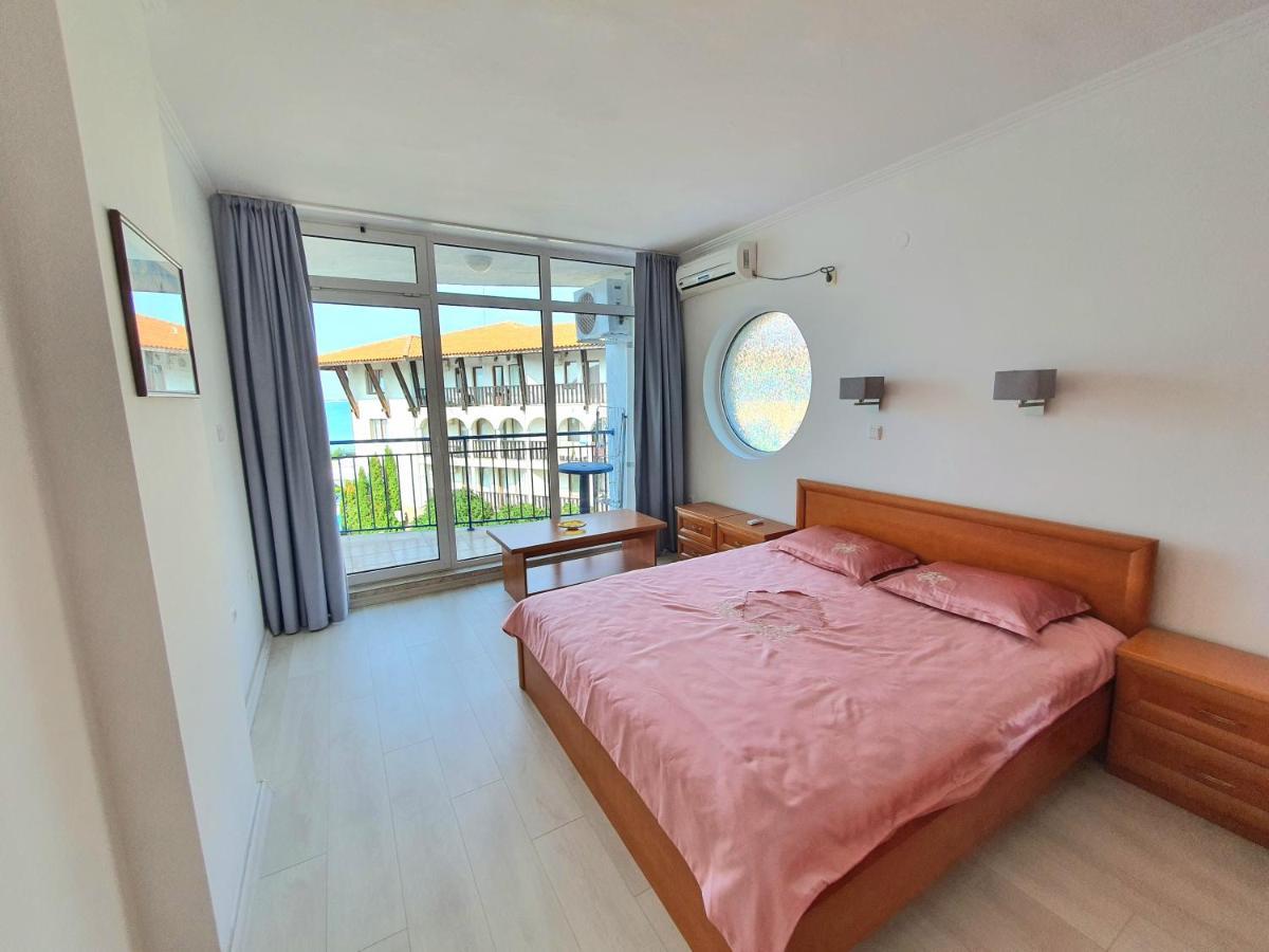 Sveti Vlas Marina Beach Apartment - Vega Village Ngoại thất bức ảnh