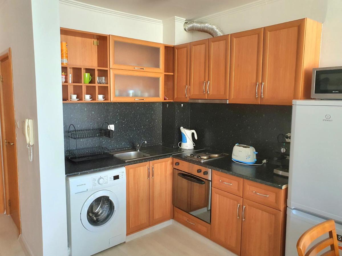 Sveti Vlas Marina Beach Apartment - Vega Village Ngoại thất bức ảnh